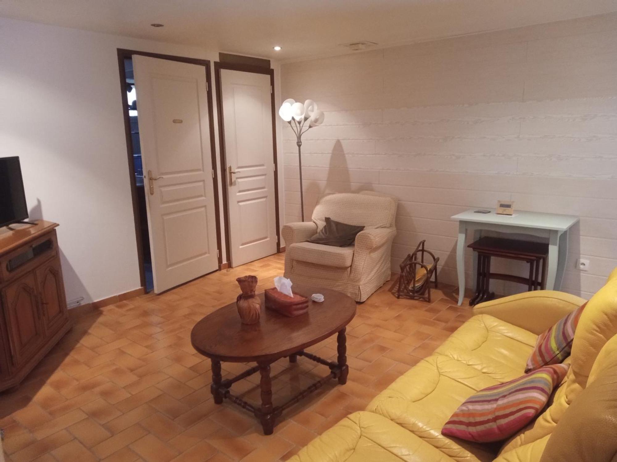 F2 Classe 3 Etoiles Vue Montagne, Exterieur Clos 泰克河畔阿尔莱 外观 照片